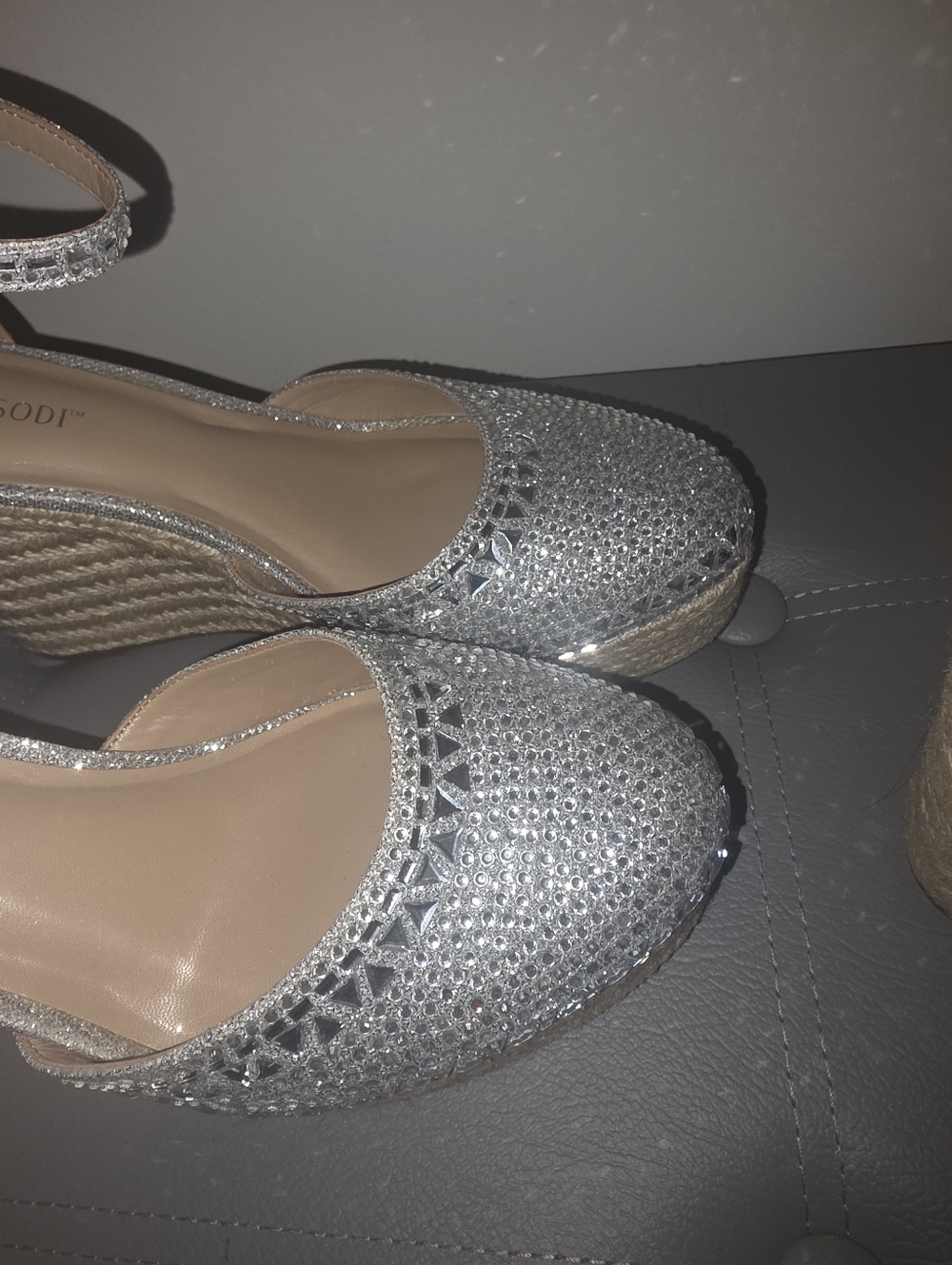 Wedge Sandal - Picture 5 of 9